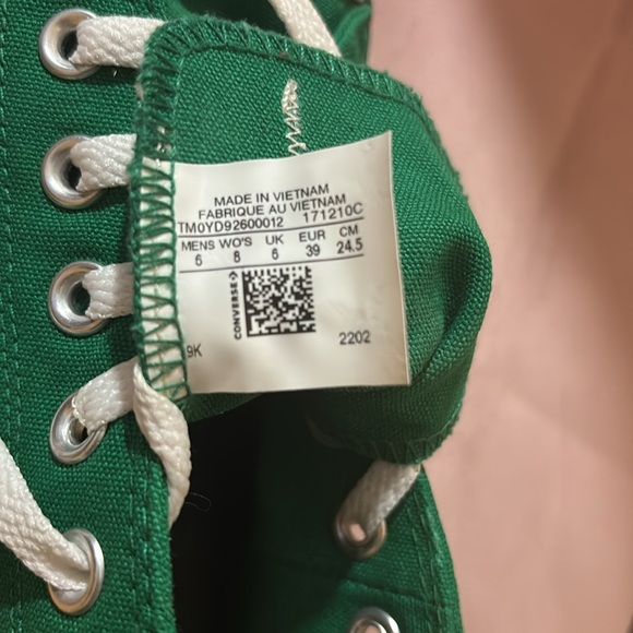 Converse Kelly Green sneakers - Picture 5 of 5